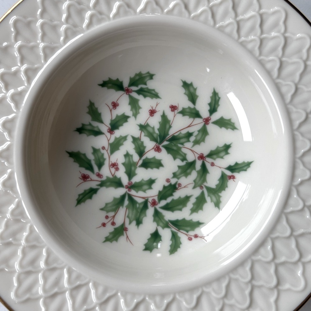 Vintage Lenox Jacquard Holiday Holly Berry Fruit/Dessert Bowl - Picture 8 of 16